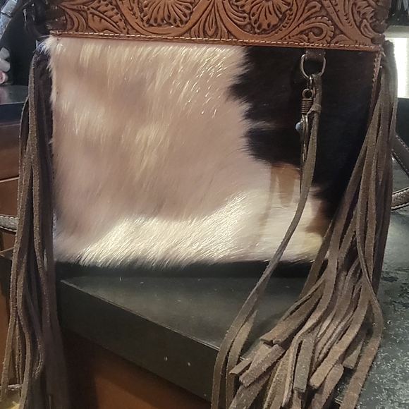 Trinity Ranch Handbags - Elegant Brown and White Leather Crossbody Bag